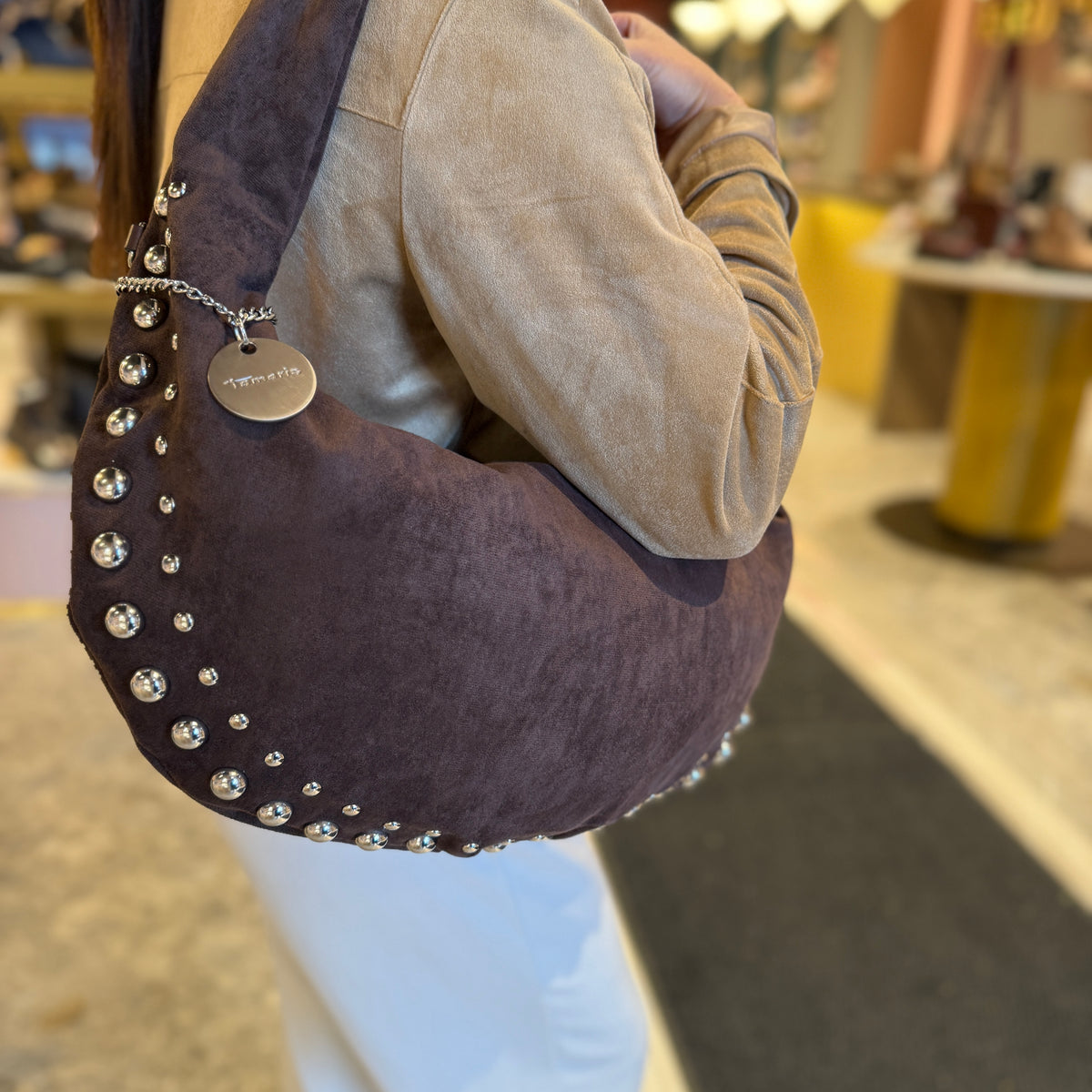 Tamaris (TB1) Studded Shoulder Bag 'Genna' Brown – Fred Funk