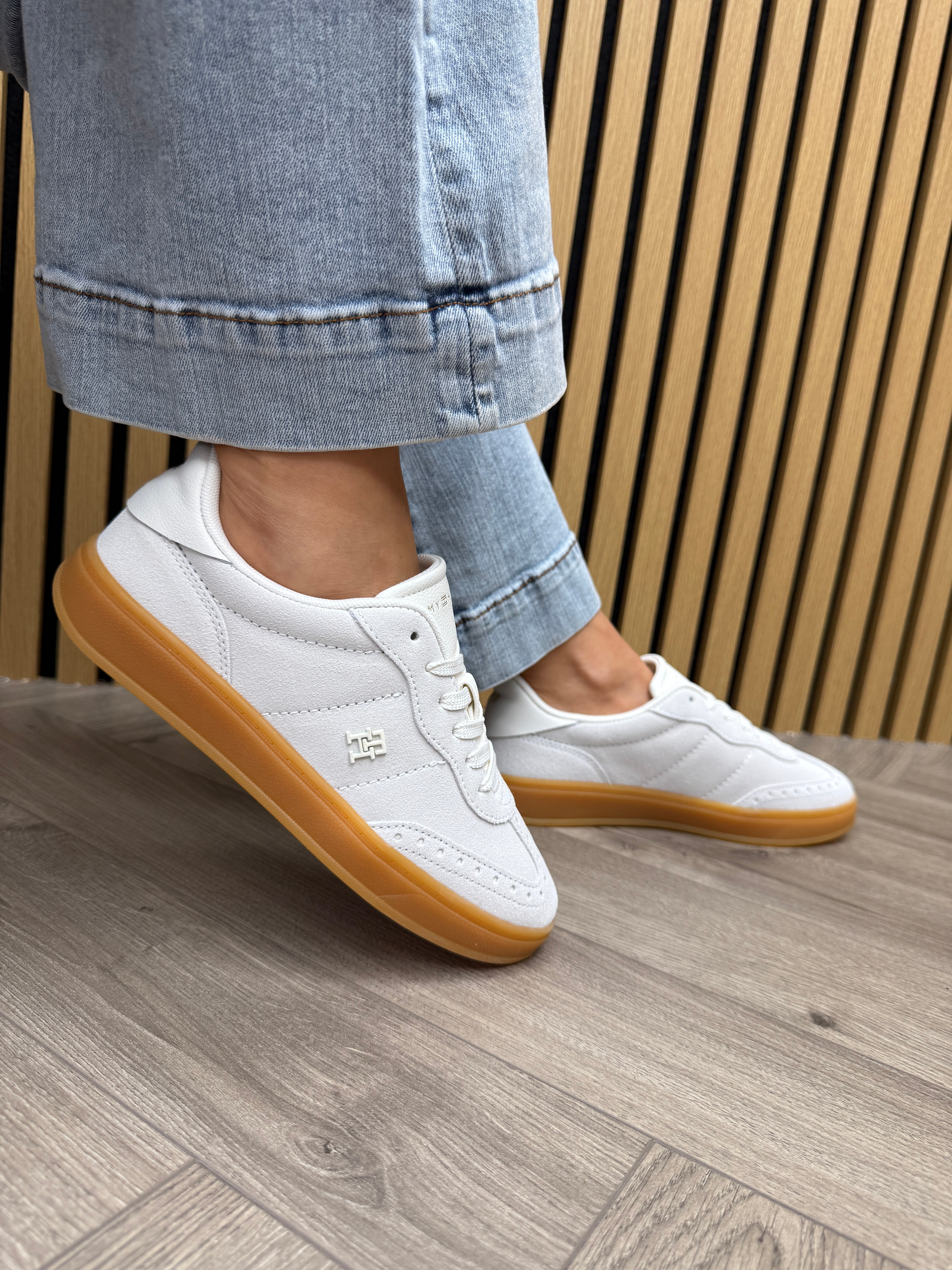 Tommy Hilfiger (AW25) FW0FW08822 'TH Heritage Sneaker' Trainer