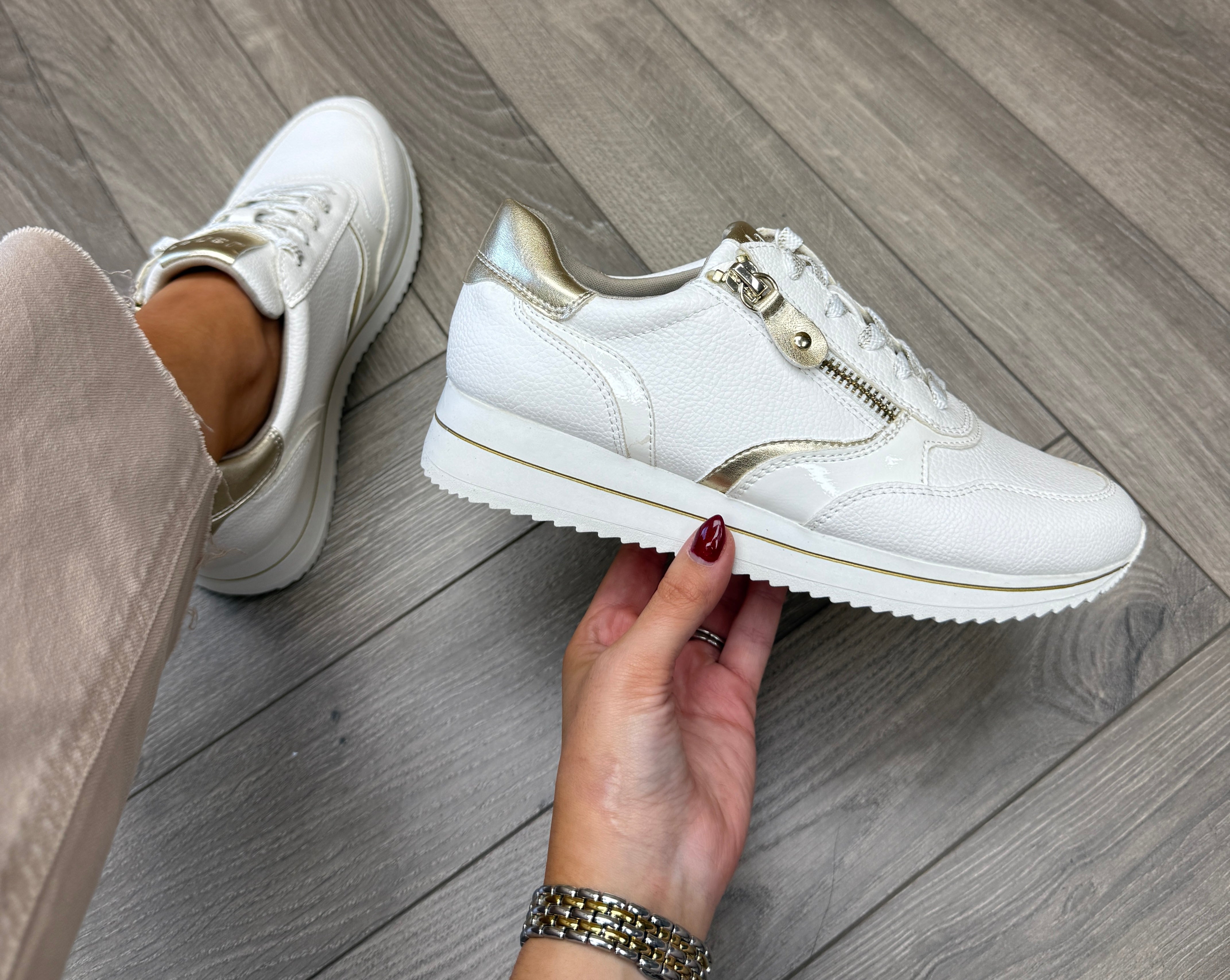 Gabor Scarpe da ginnastica basse da donna, leggere Gabor Scarpe da ginnastica basse da donna, leggere