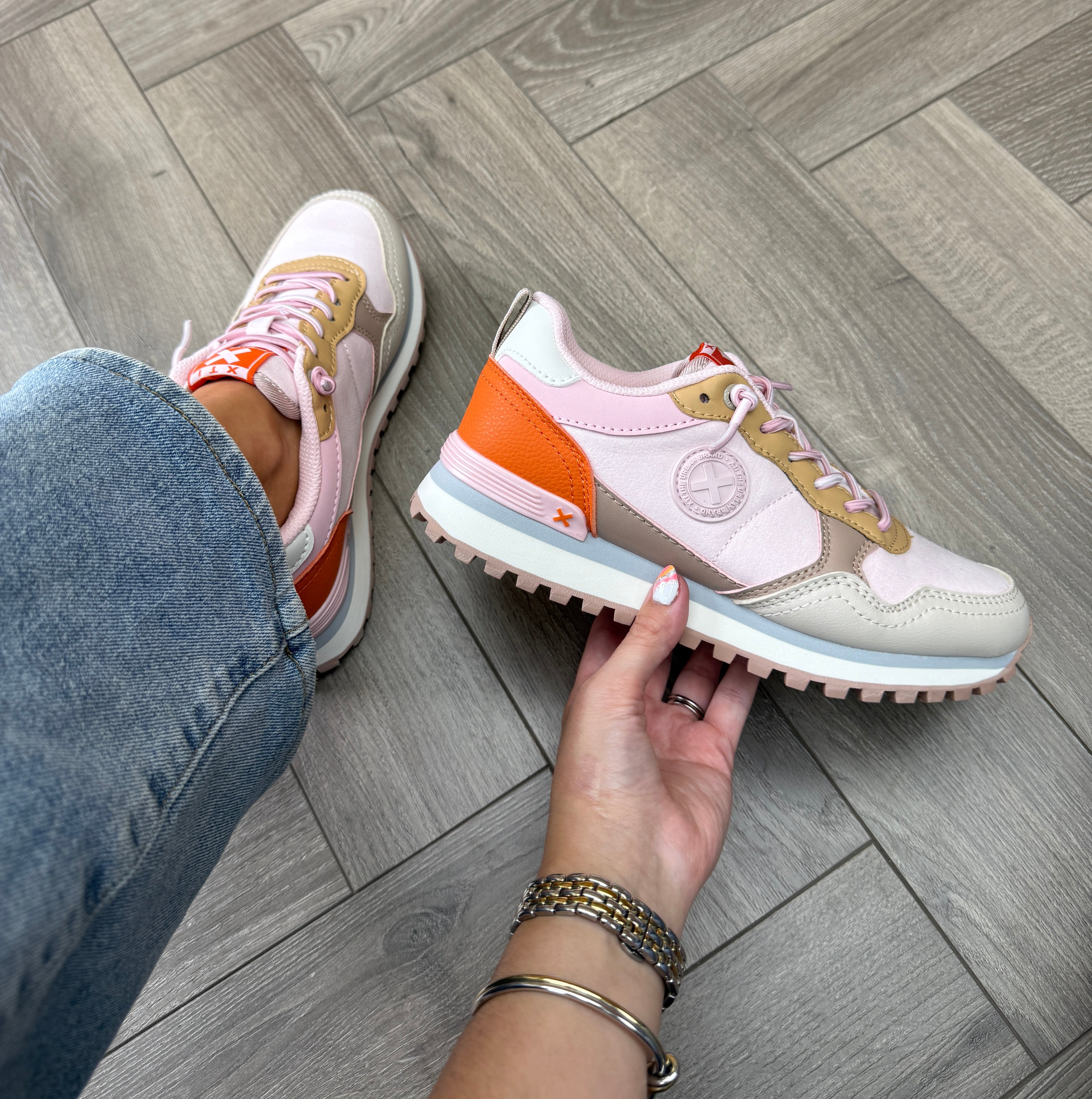 XTI (AW25) 144156 Trainer With Elastic Laces - Z.Tex.Rosa