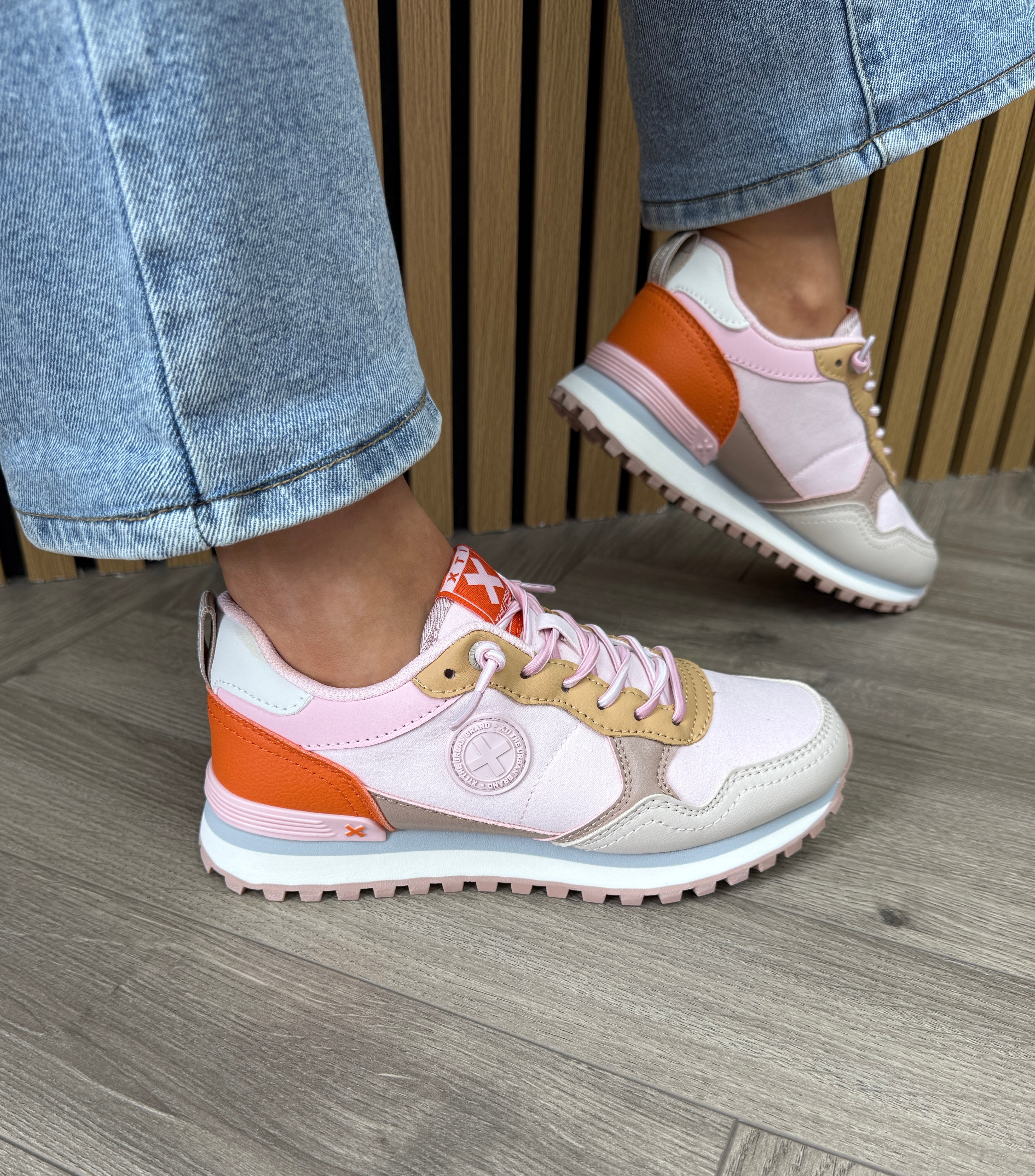 XTI (AW25) 144156 Trainer With Elastic Laces - Z.Tex.Rosa