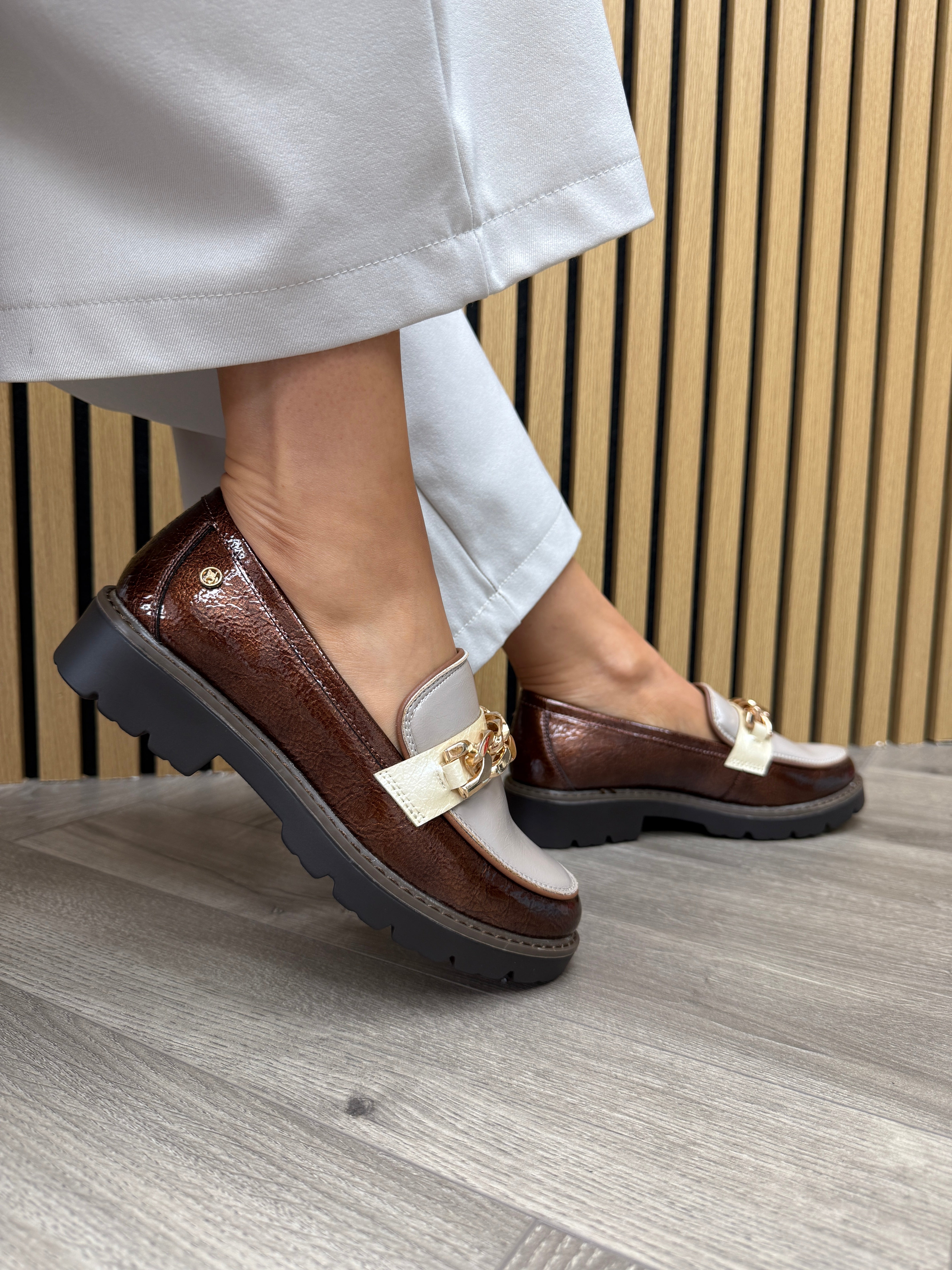 Zanni & Co (AW25) 'Daqia One' Patent Trim Loafer - Burnt Trucco