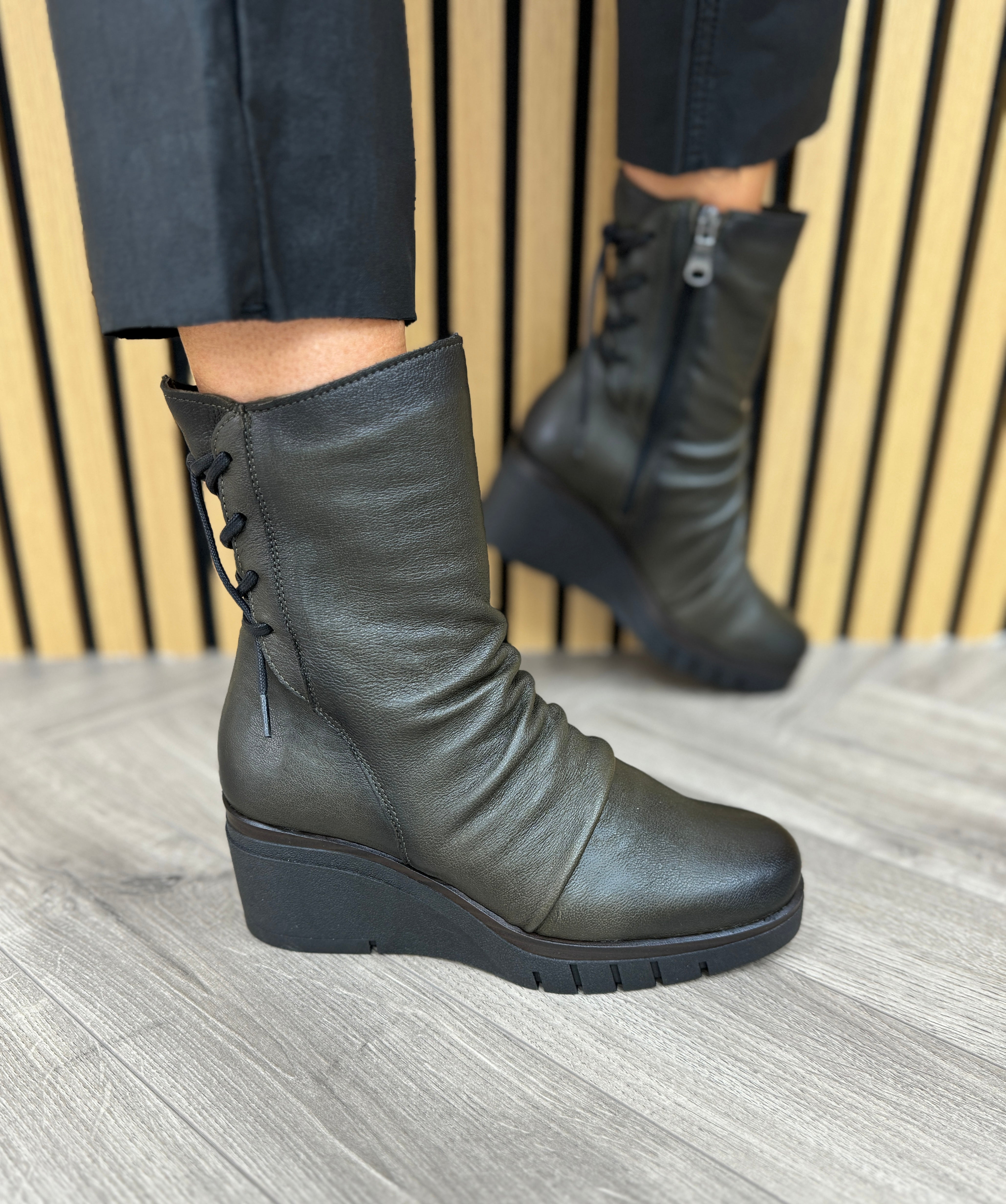 3 inch wedge boots best sale