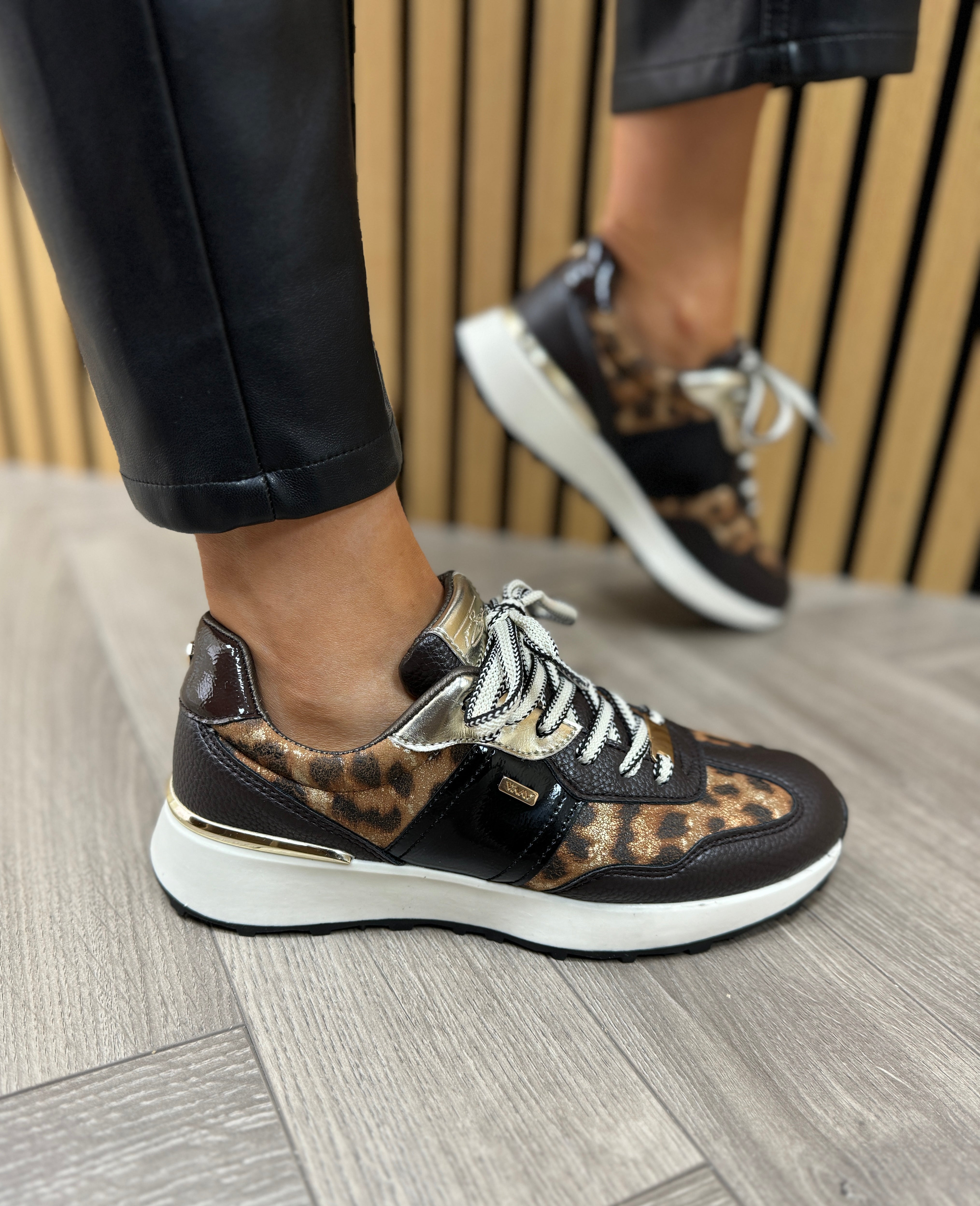 Leopard trainers uk online