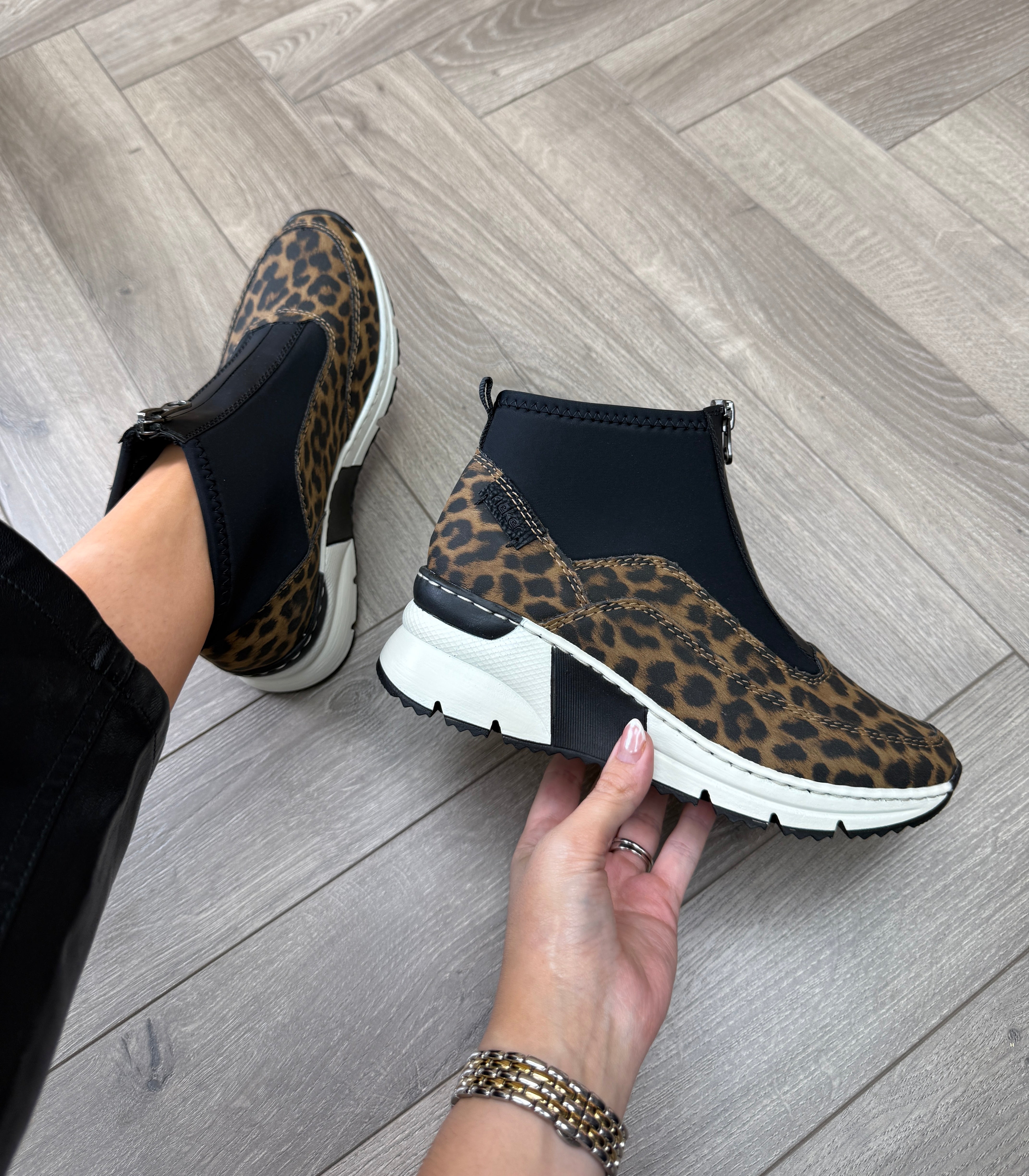 Rieker (AW25) N6352-90 Wedge Front Zip Trainer Boot - Multi