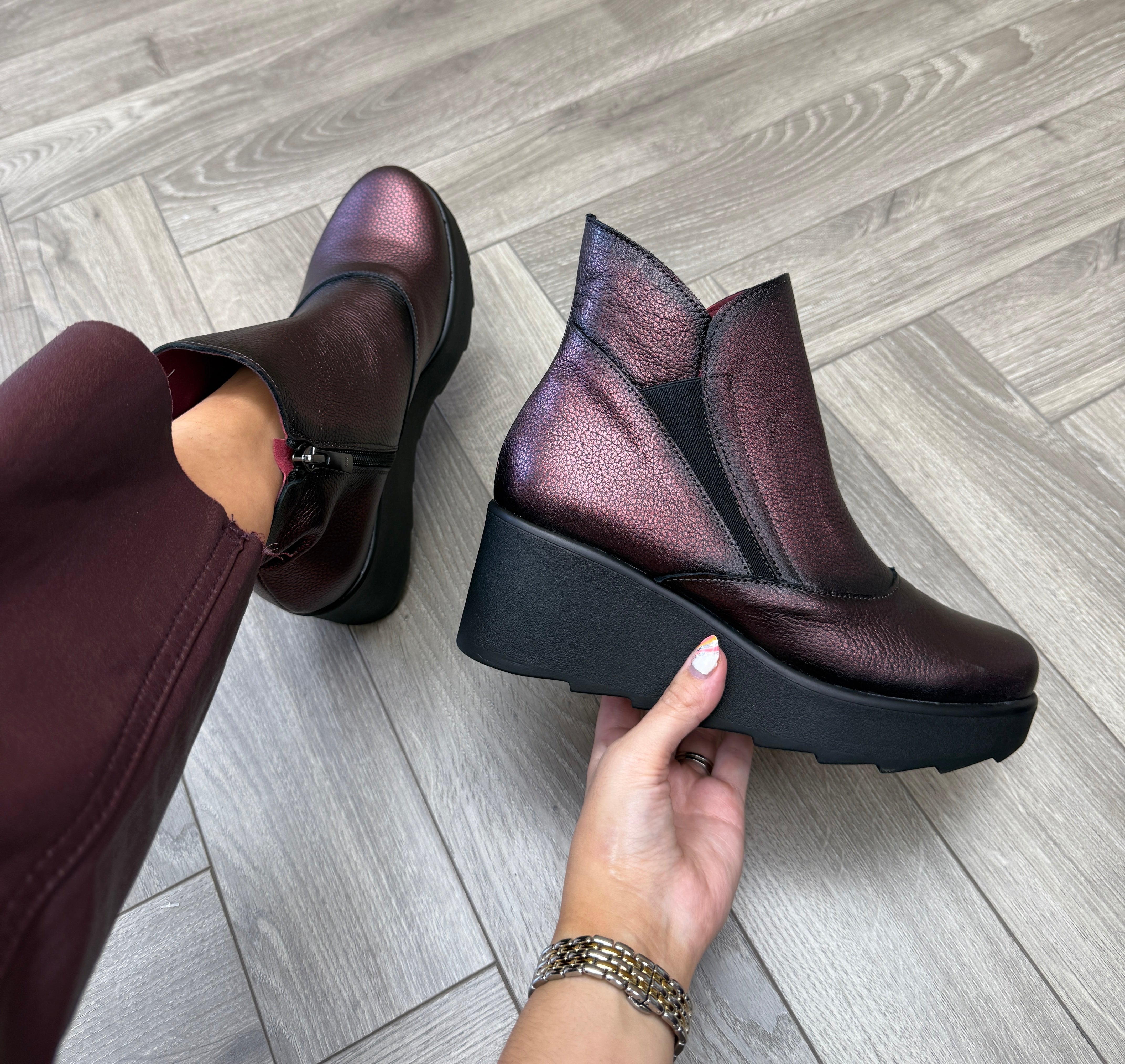 Jose Saenz (JSAW4) Wedge Metallic Boot 6430-H - Rioja/Herce/Piso